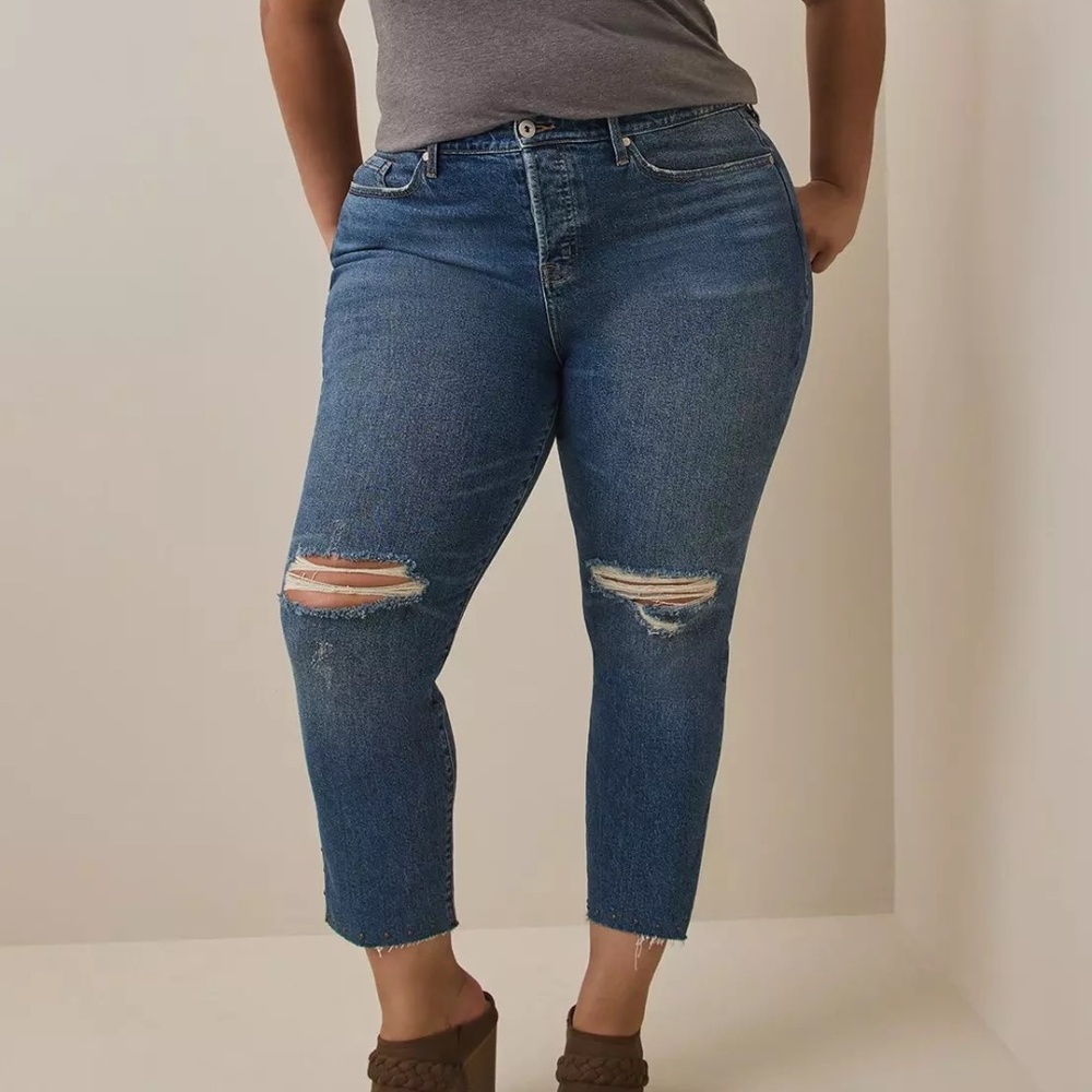 Torrid High-Rise Straight Studded Jean NWT Size 18